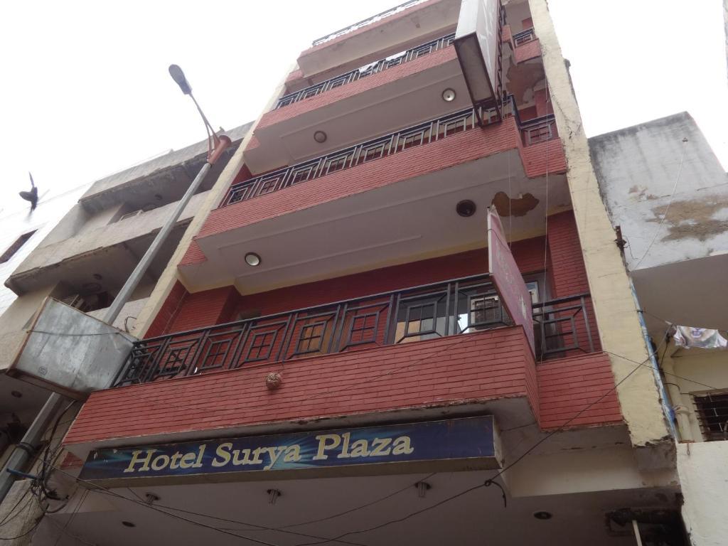 Hotel Surya Plaza New Delhi Ngoại thất bức ảnh